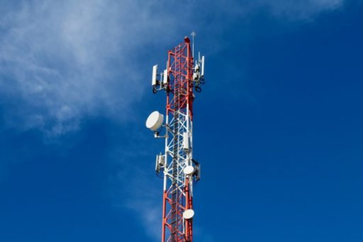 antena de radioenlace e1524048215114 (2)